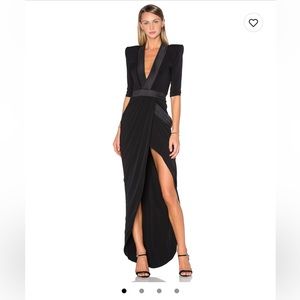 Stunning dress just didn’t fit me. Never worn